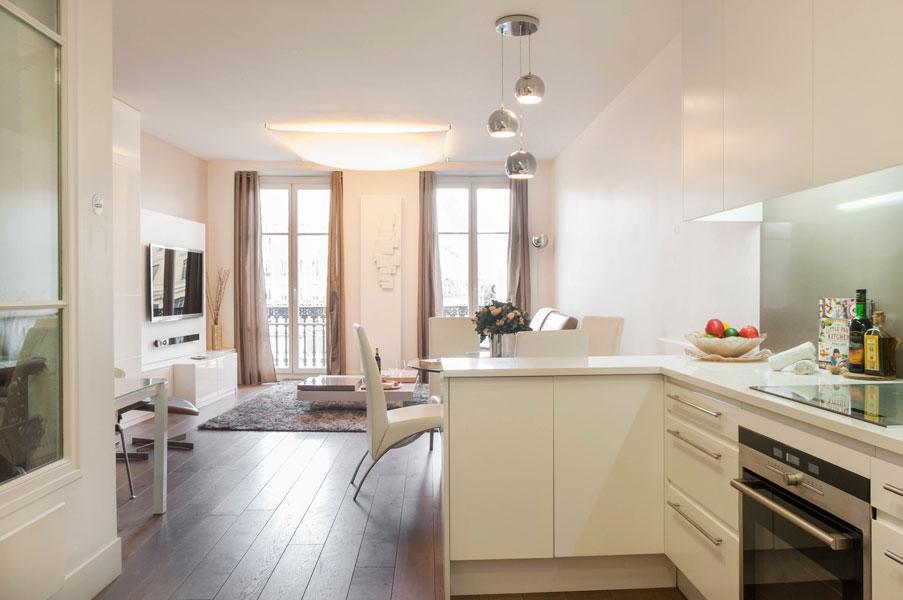 Two Bedroom Luxury Apartment - Balcony With View Of Notre Dame 巴黎 外观 照片